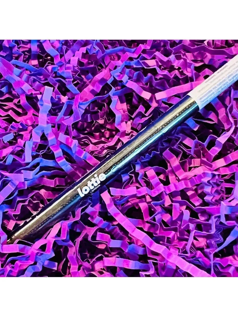 Lottie London AM to PM Retractable Eyeliner in Black